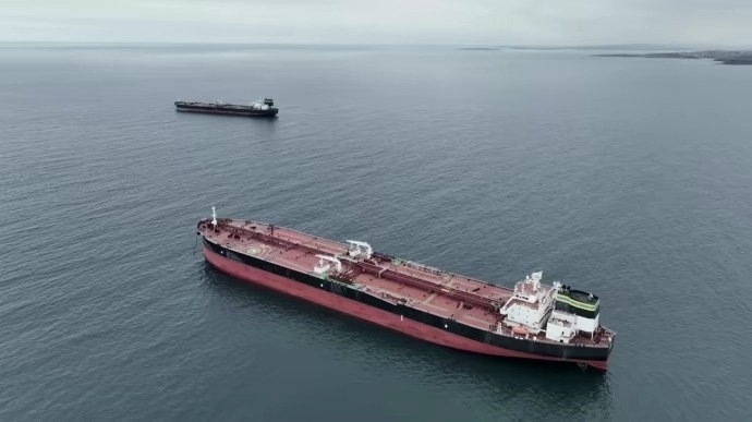 Anh công bố lệnh trừng chưa từng có đối với Nga. Ảnh: Pravda