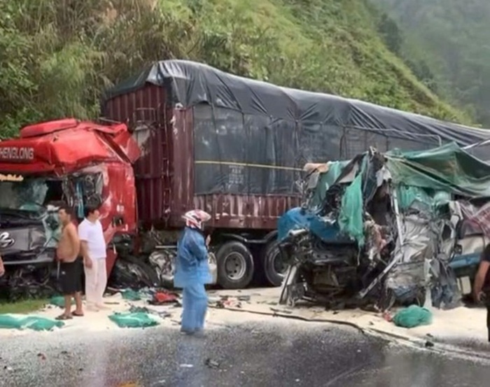 Hiện trường xảy ra vụ tai nạn. Ảnh: Báo Người lao động.