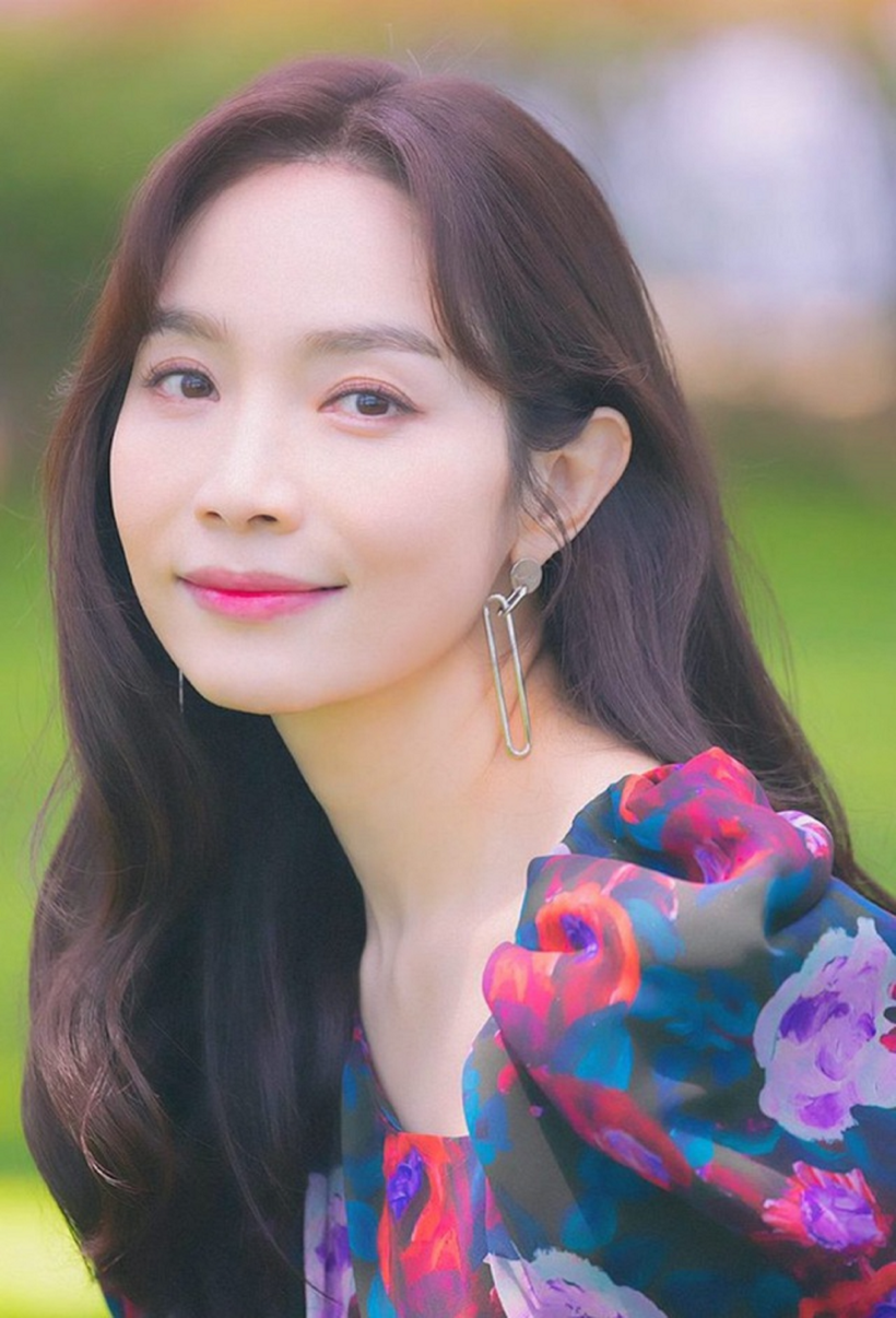 Lee Min Young hiện tại.