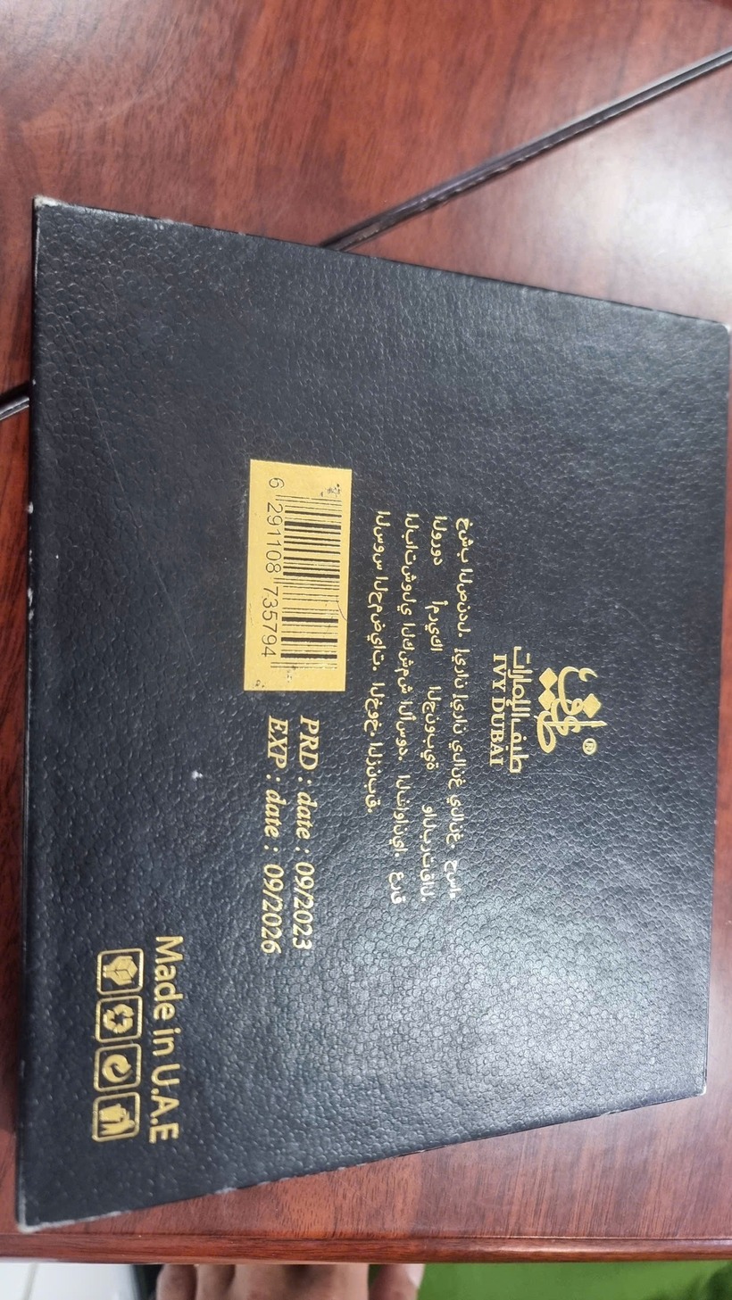 Cận cảnh bên trong "công xưởng" dùng máy đánh trứng sản xuất, tiêu thụ hàng chục ngàn chai nước hoa giả, gắn mác “Made in Dubai” - 13