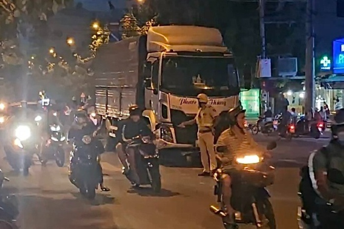 Hiện trường xảy ra vụ tai nạn. Ảnh: Báo Người lao động.