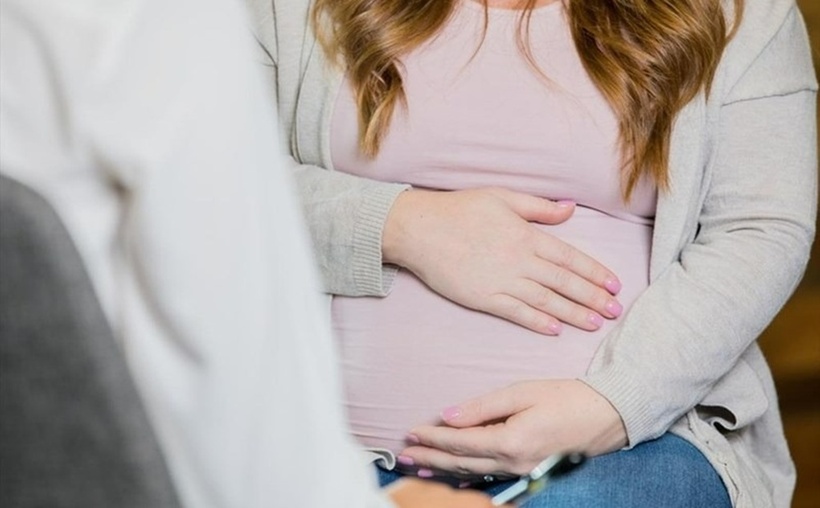 Người phụ nữ U60 giả mang thai chỉ để... được kết hôn với bạn trai. Ảnh minh họa.