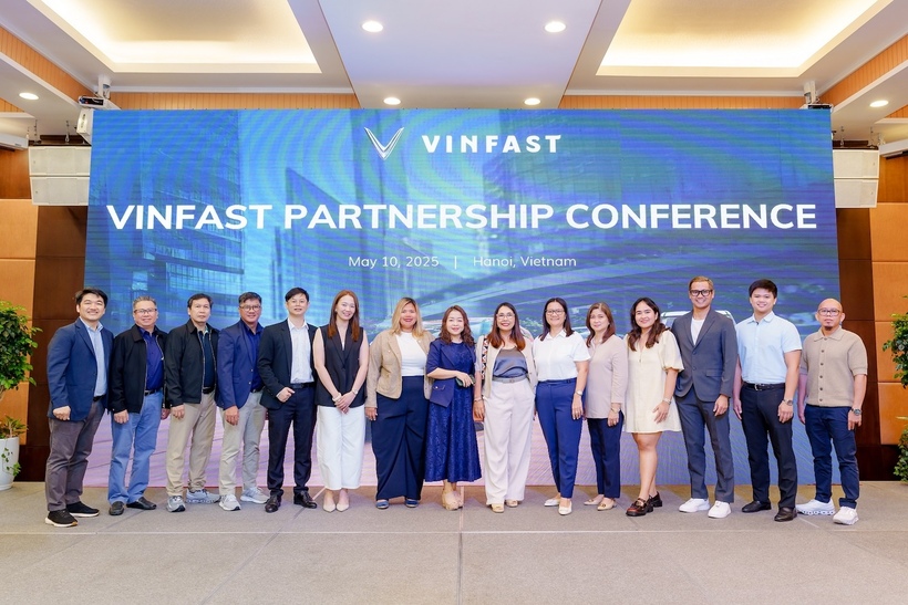 VinFast ký kết hợp tác với các đối tác uy tín tại Philippines để hướng tới mục tiêu thiết lập hơn 100 xưởng dịch vụ xe điện chính hãng trong năm nay.