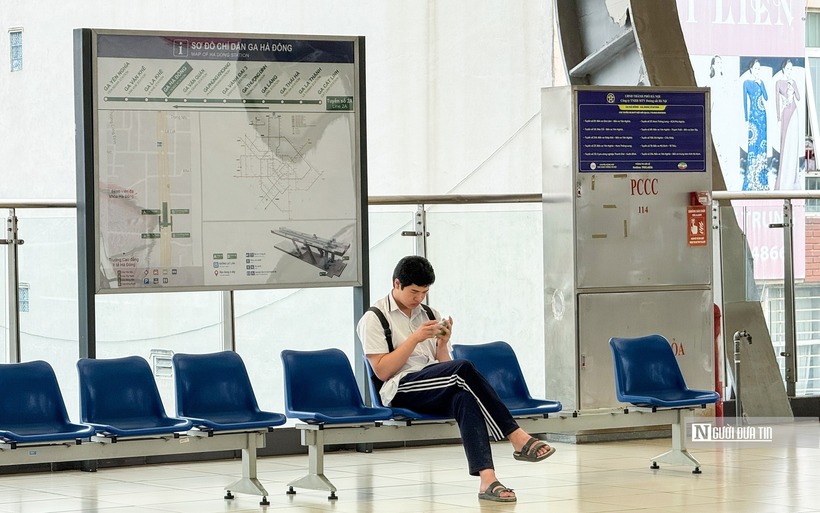 Hệ thống ghế ngồi cũng đã hư hỏng, hình ảnh ghi nhận ngày 22/5.