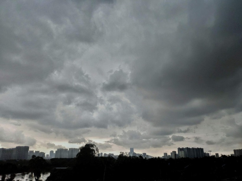 Miền Bắc hôm nay có nắng gián đoạn, chiều tối mưa giông mạnh, đặc biệt ở vùng núi và trung du. Ảnh minh hoạ.