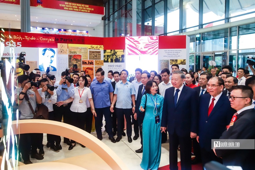 Mốc son 100 năm Báo chí Cách mạng là điểm tựa để tiếp bước tới một hành trình mới sâu sắc hơn, sáng tạo hơn và đầy cảm hứng hơn, theo hướng chuyên nghiệp hơn, hiện đại hơn, nhân văn hơn và cống hiến hơn.