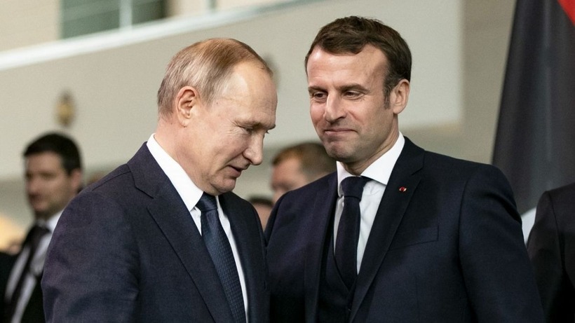 Tổng thống Nga Vladimir Putin và Tổng thống Pháp Emmanuel Macron. Ảnh: Getty