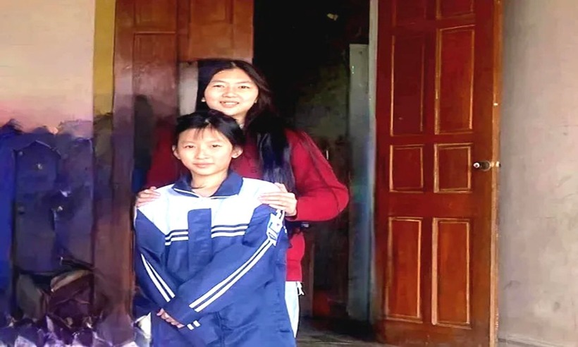 Hai chị em Hương và Ngọc được gia đình đăng tải lên mạng xã hội để nhờ giúp đỡ tìm kiếm. Ảnh: Tiền phong