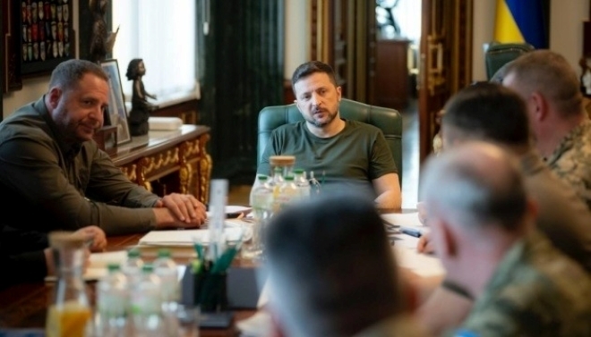 Tổng thống Ukraine Volodymyr Zelensky