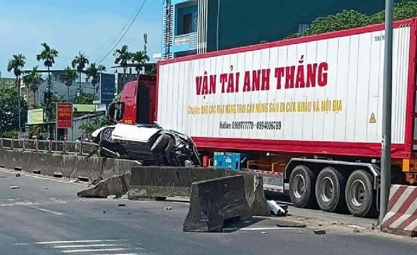 Hiện trường vụ tai nạn giao thông. Ảnh: Xây dựng.