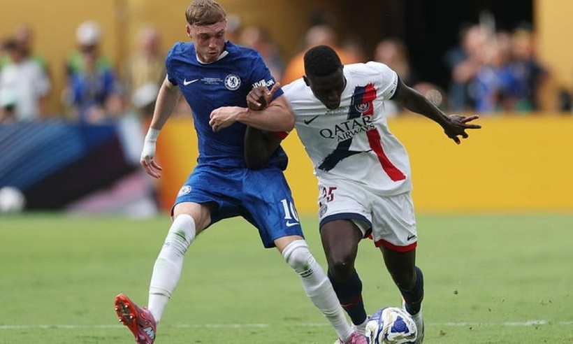 Chiến thắng này không chỉ mang về danh hiệu cao quý cho Chelsea mà còn giúp đội bóng thành London thu về một khoản tiền thưởng khổng lồ. Ảnh: Reuters