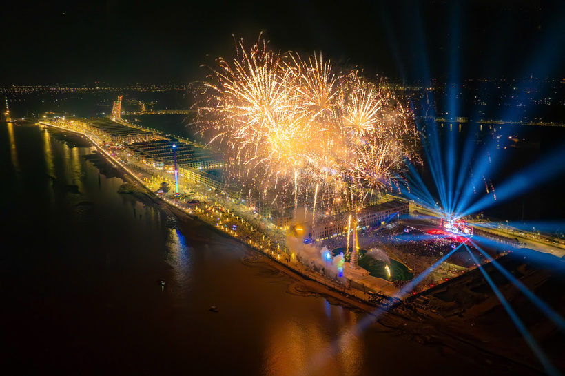 Hội tụ đầy đủ các yếu tố “thiên thời – địa lợi – nhân hòa”, đô thị đảo nghỉ dưỡng Vinhomes Royal Island được dự báo sẽ là cực tăng trưởng mạnh mẽ trên bản đồ kinh tế của Hải Phòng nói riêng và khu vực phía Bắc nói chung.