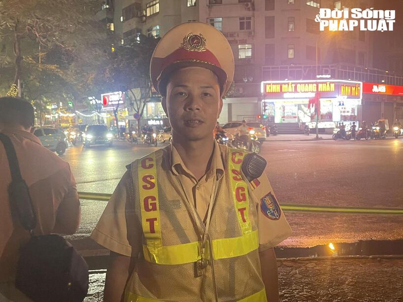 Trung tá Nguyễn Đức Sơn, cán bộ Đội CSGT đường bộ số 7.