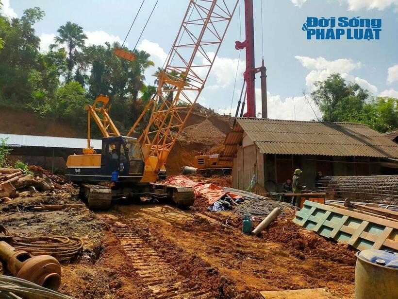 Thi công cầu Khuổi Quận Km9+709
