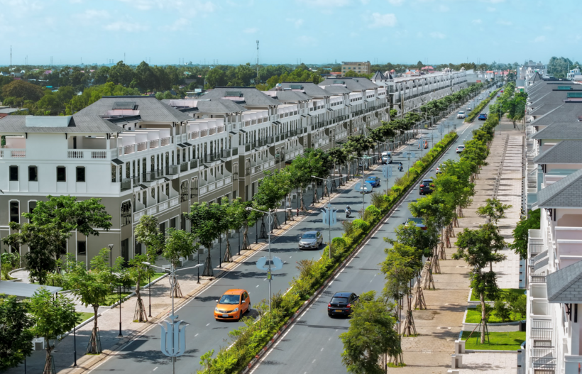 Đầu tư an toàn với BĐS sẵn sàng bàn giao tại cửa ngõ Tây TP.HCM - 1
