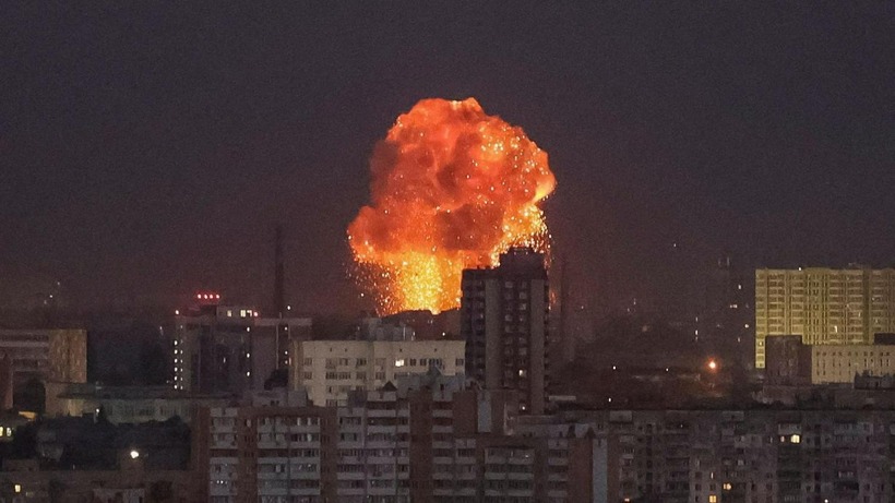 Loạt vụ nổ làm rung chuyển Kiev vào đêm ngày 28/7. Ảnh minh họa: Reuters