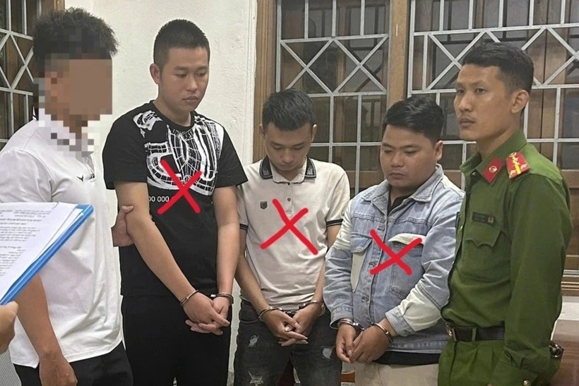 Các đối tượng bị bắt giữ. Ảnh: Dân Trí