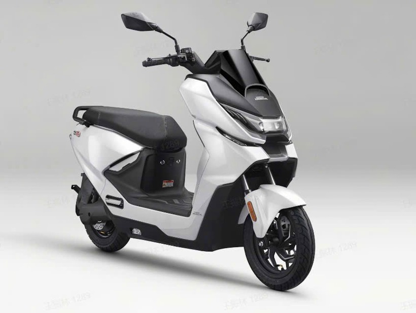 Honda Sundiro DM8B do liên doanh Sundiro Honda (Trung Quốc) sản xuất.
