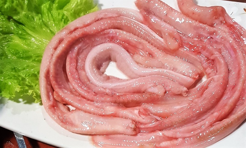 Cá có mùi tanh khá đặc trưng.