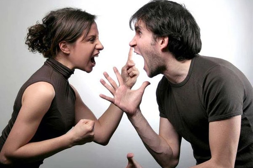 Mắng người yêu liên tục không nghỉ, cô gái 30 tuổi bị xuất huyết não nguy kịch. Ảnh minh họa.