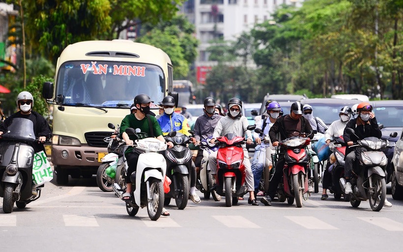 Miền Bắc đối mặt với nắng nóng gay gắt. Ảnh minh hoạ.