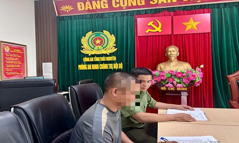 Đối tượng V.V.T tại cơ quan Công an.