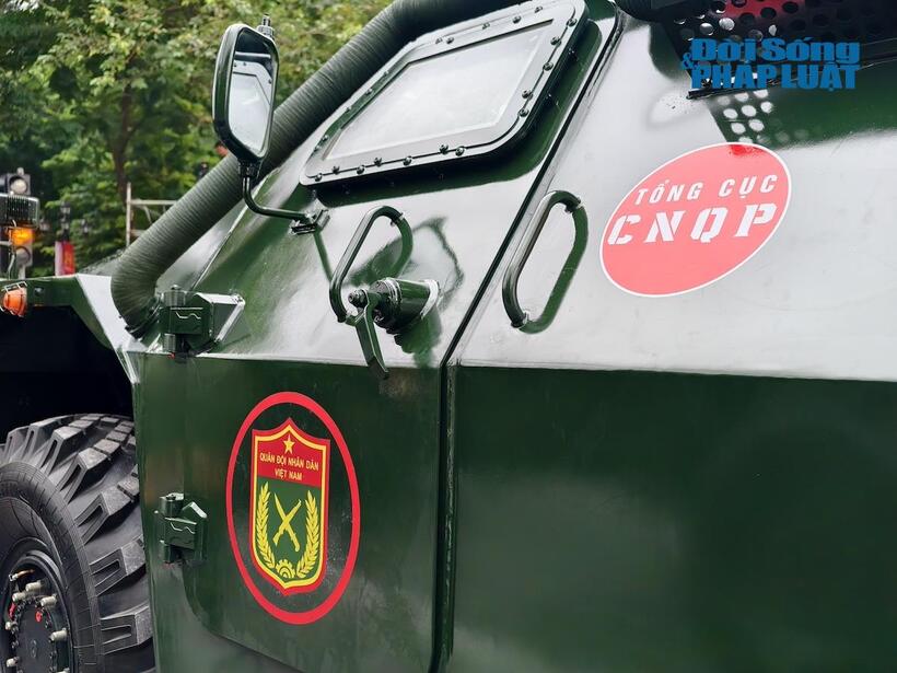 Ngắm đoàn xe tăng, pháo binh hào hùng tiến về quảng trường Ba Đình tổng hợp luyện diễu binh - 10