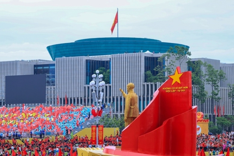Không khí phấn khởi, háo hức trước giờ diễn ra sơ duyệt diễu binh, diễu hành A80 - 4