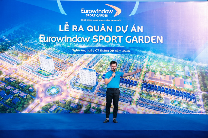 Ông Lê Văn Thăng phát biểu tại sự kiện lễ ra quân dự án