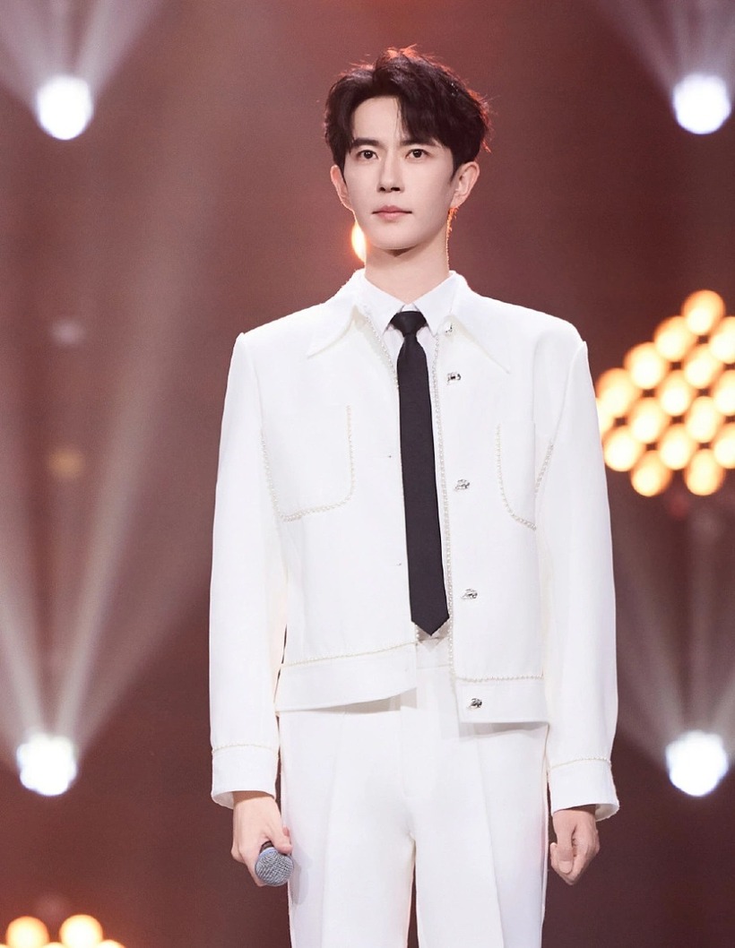 Sự ra đi đột ngột của nam diễn viên Vu Mông Lung khiến dư luận xôn xao.