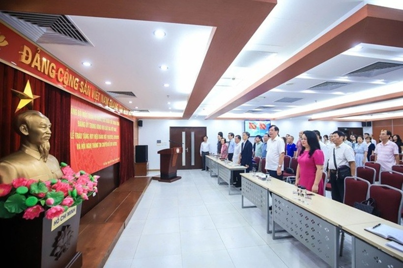 Quang cảnh buổi lễ.