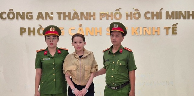 Ngân 98 tại cơ quan điều tra.