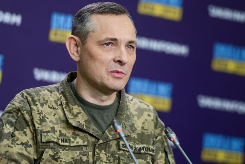 Ông Yurii Ihnat, người phát ngôn của Bộ Tư lệnh Không quân Ukraine. Ảnh: Reuters