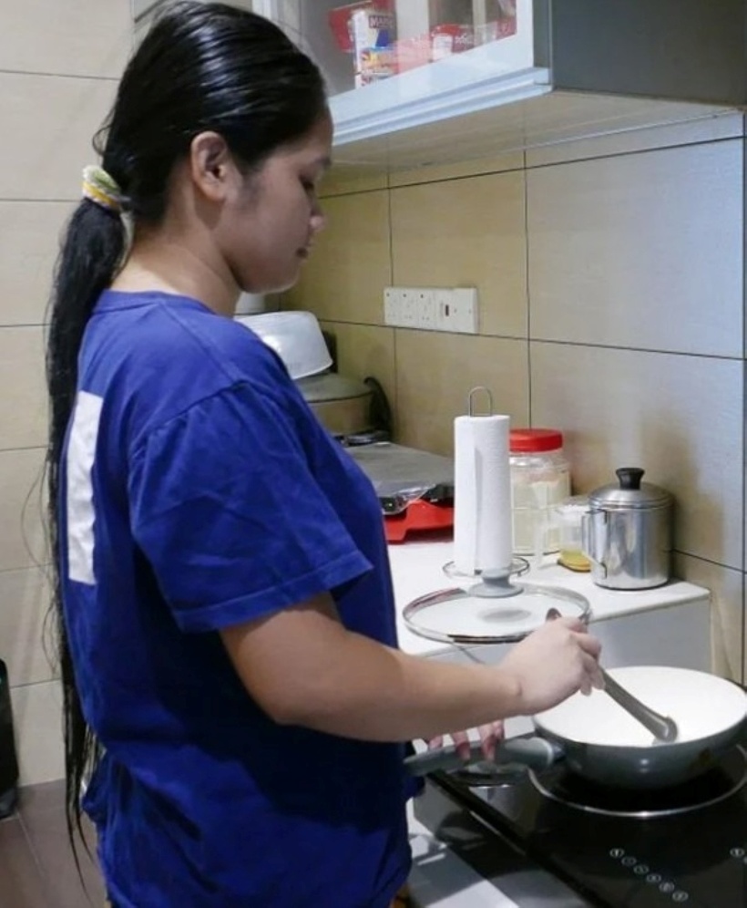 Chủ nhà choáng váng khi cô giúp việc hóa ra là một "thiên kim tiểu thư" giàu có. Ảnh: Sin Chew Daily.