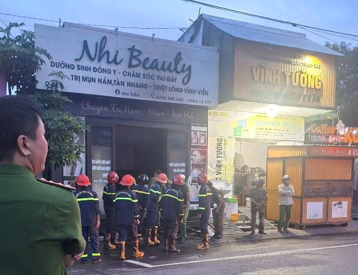 Cháy nhà trong đêm khiến 1 người tử vong, 3 người bị thương. (Ảnh: Người lao động)