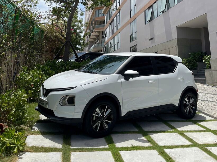 Theo anh Lê Thanh Tuấn (TP.HCM), việc nuôi xe ô tô trở nên dễ dàng hơn từ khi sở hữu VF 5.