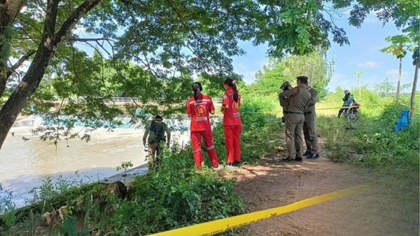 Lực lượng chức năng tại hiện trường vụ việc. Ảnh: NĐT