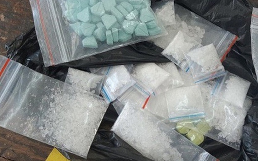 Tàng trữ trái phép 1g ma tuý đi tù bao nhiêu năm - 1