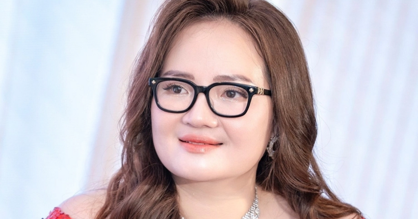 Hoàng Hường.