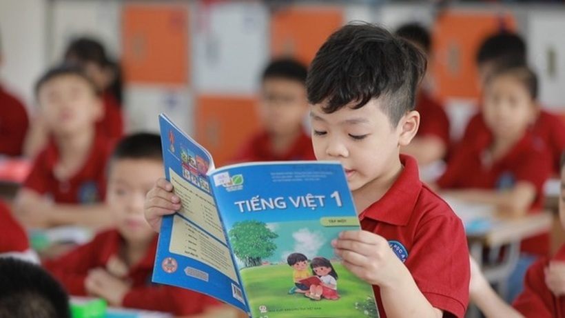 Theo các chuyên gia, việc thống nhất sử dụng một bộ sách giáo khoa trên phạm vi toàn quốc là hoàn toàn hợp lý và cần thiết.