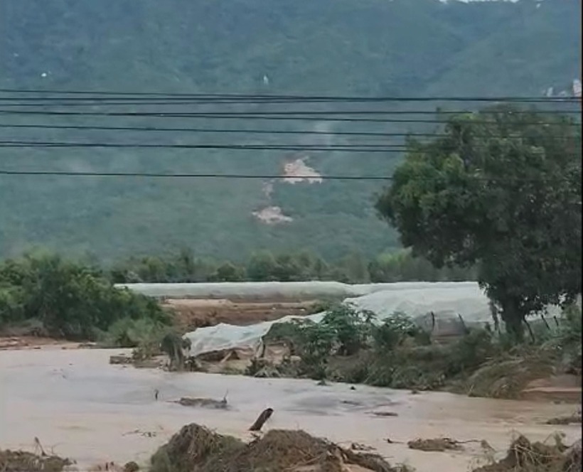 Khu vực xảy ra sự cố. Ảnh: Lao động