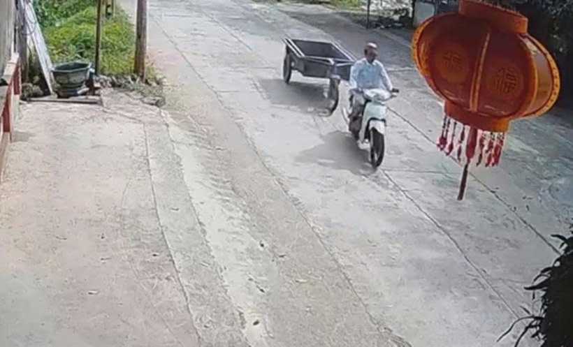 Nghi phạm vụ trộm cắp được trích xuất từ camera an ninh. Ảnh: Người Lao Động.