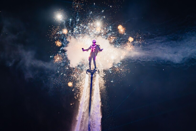 Đảo ngọc dịp cuối năm nay toả sáng rực rỡ trong đại hội ánh sáng và pháo hoa