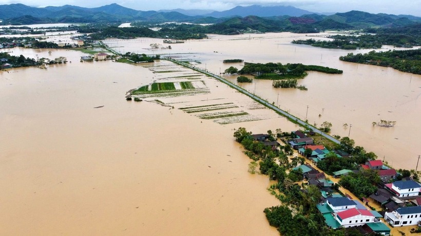 Tin lũ khẩn cấp trên sông Hương, sông Bồ. (Ảnh: Trung tâm Dự báo Khí tượng Thủy văn Quốc gia)