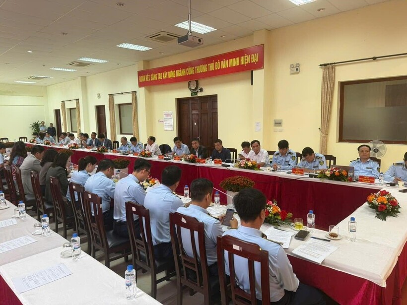 Tăng cường phối hợp liên tỉnh trong phòng, chống buôn lậu và gian lận thương mại - 1