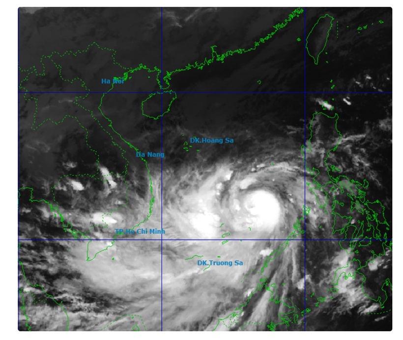 Diễn biến mới nhất về bão Kalmaegi: Bão cách Quy Nhơn khoảng 830km. (Ảnh: Trung tâm Dự báo Khí tượng Thủy văn Quốc gia)