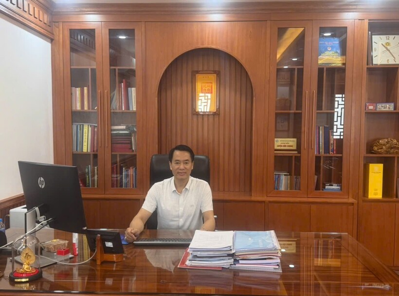 Đồng chí Luyện Hữu Chung - Giám đốc Sở Giáo Dục và Đào tạo tỉnh Lào Cai