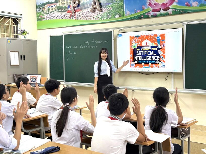 Giờ học của cô và trò trường THCS Quảng Trung (Lào Cai)