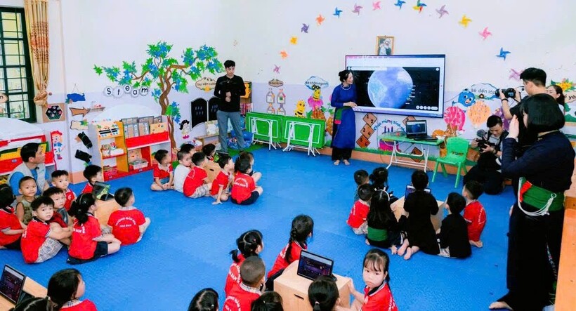 Lào Cai: Công bằng trong tiếp cận giáo dục đào tạo cho mọi đối tượng sau sáp nhập - 2