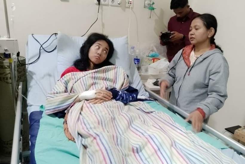Putri Setya Gita Pratiwi đang điều trị tại bệnh viện. Ảnh:&nbsp;Kompas